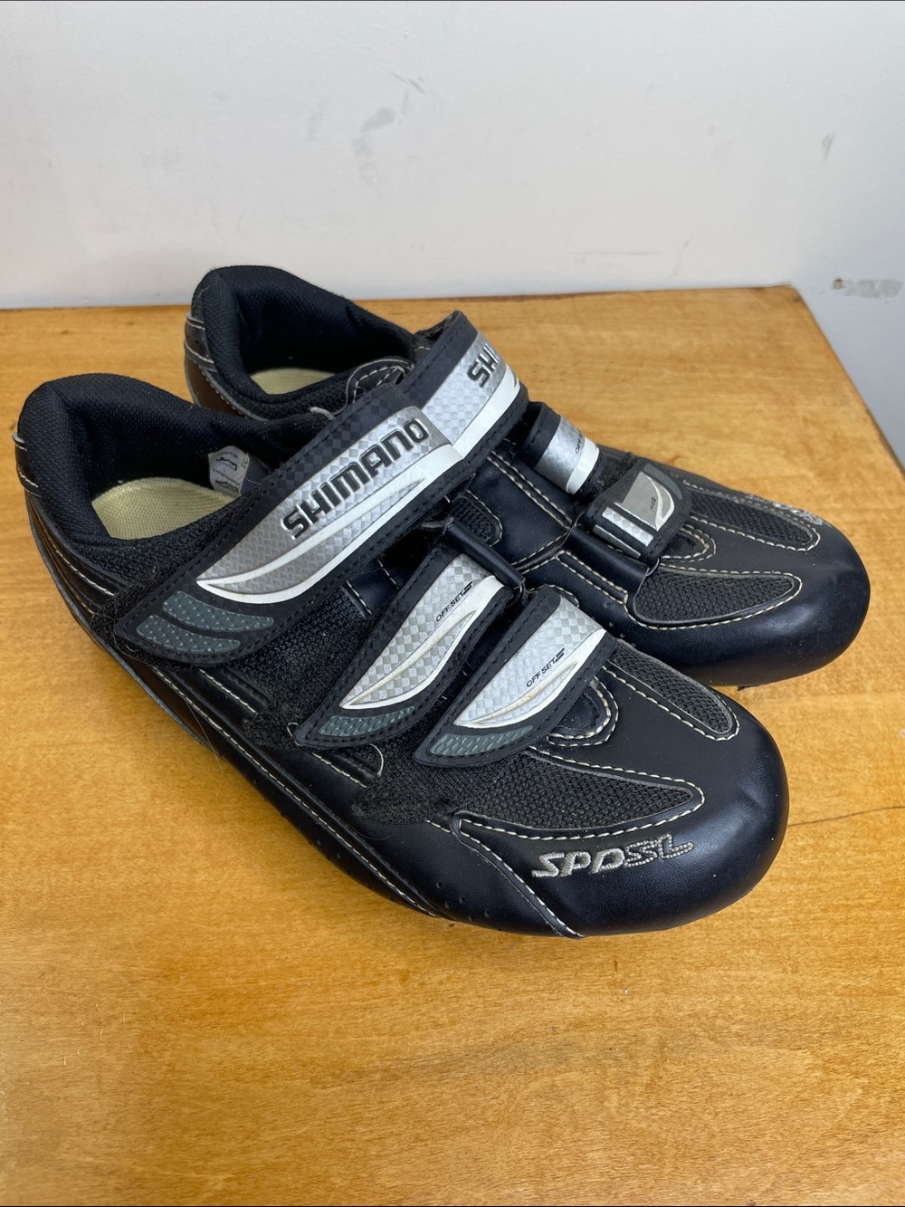 Shimano Black and Silver Women's Cycling Sneakers. Size 40